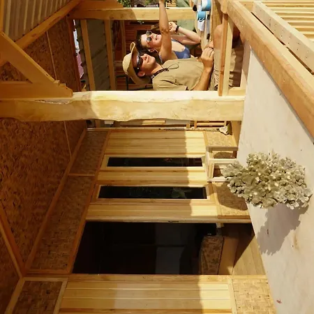 Boneputeh Homestay Taliwang Exterior photo